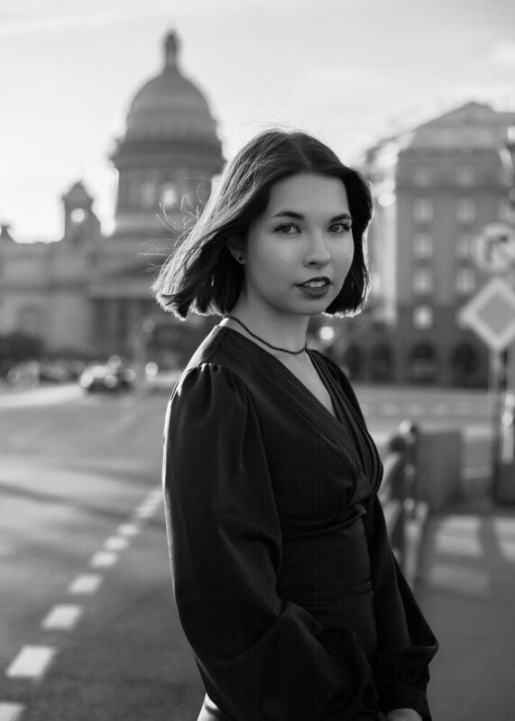 Алинаphoto preview