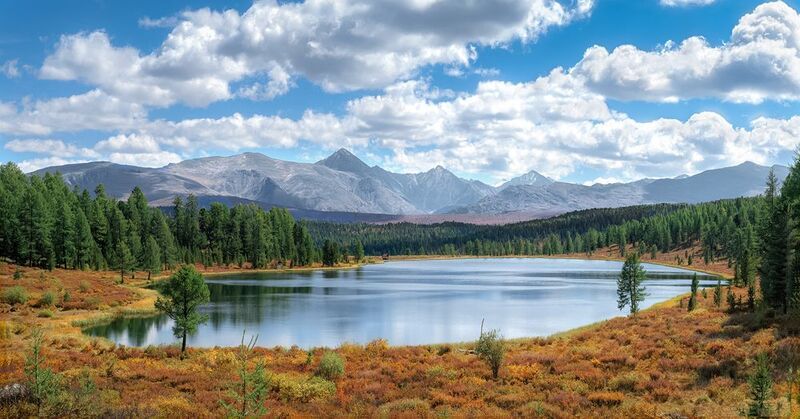 алтай, природа, горы, озеро Киделю в жаркий полденьphoto preview