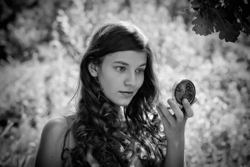 Зеркальцеphoto preview