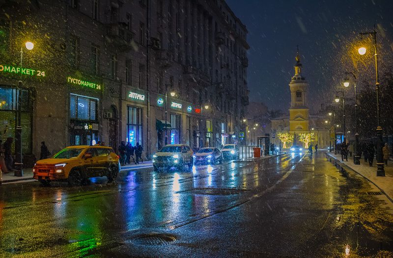 москва, вечер, зима, снегопад Мокрый снегphoto preview