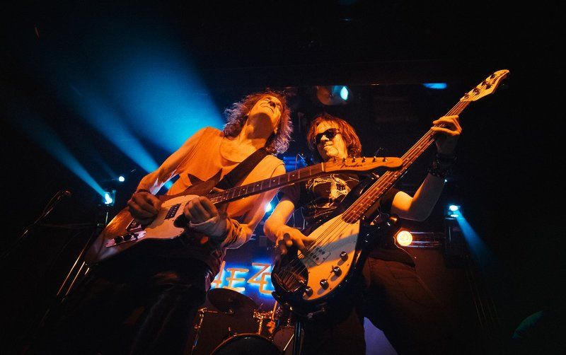 рок-музыка, гитарист Мощный драйвphoto preview