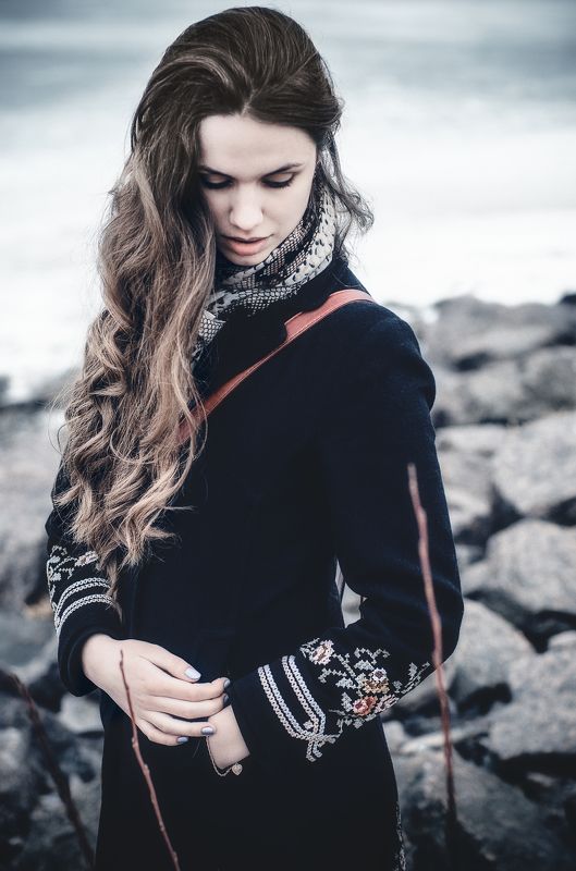 portrait, girl, countryside, mood, athmosphere, mist, saint petersburg waiting...photo preview