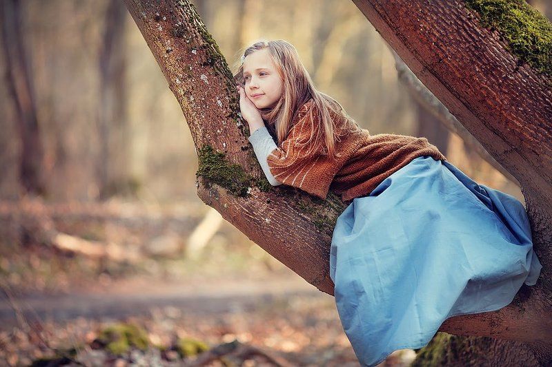 made, human, sunlight, clothing, barefoot, baby, children, fun, ethnicity, park, vibrant, green, toddler, foot, day, happiness, friendship, bright, only, grass, playing, summer, offspring, casual, picnic, people, springtime, caucasian, family, leg, three, photo preview