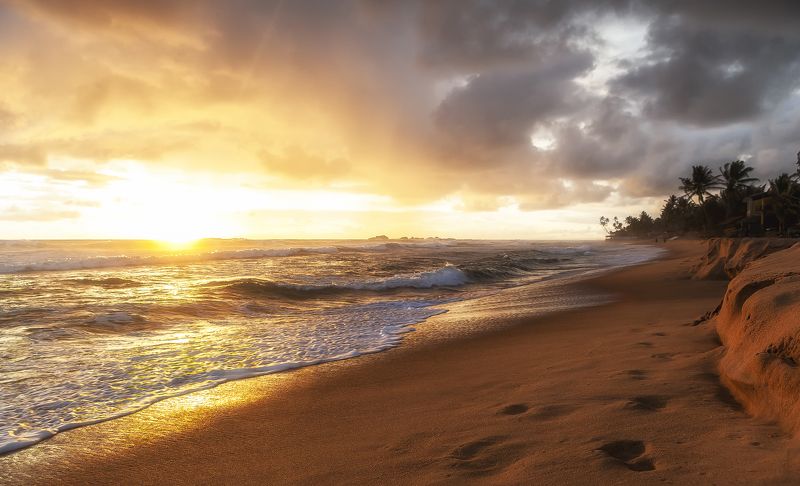 закат, шторм, небо, солнце, дождь Теплый закат. Шри-Ланкаphoto preview