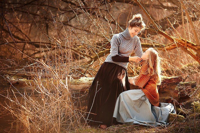 made, human, sunlight, clothing, barefoot, baby, children, fun, ethnicity, park, vibrant, green, toddler, foot, day, happiness, friendship, bright, only, grass, playing, summer, offspring, casual, picnic, people, springtime, caucasian, family, leg, three, photo preview