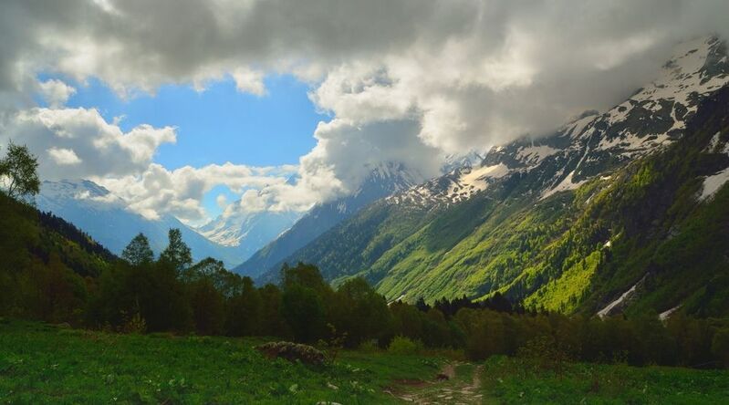 горы лето кавказ утро Утро в горах,Алибекphoto preview