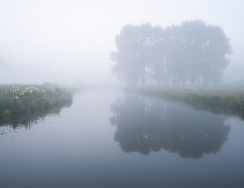 Туманная перспектива в селе Белая photo preview