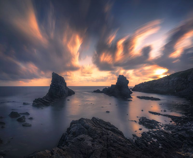 landscape nature scenery sea light morning sunrise down colors rocks clouds sun view sky  пейзаж море рассвет The rock \\\