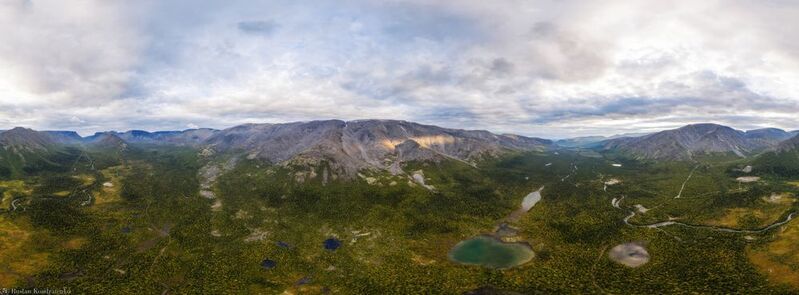 Хибины, Кольский полуостров, горы Долина реки Кунийокphoto preview