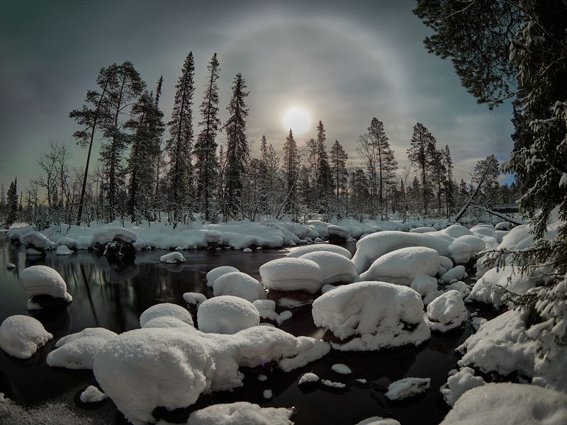 кольский, ночь, луна Лунное галоphoto preview
