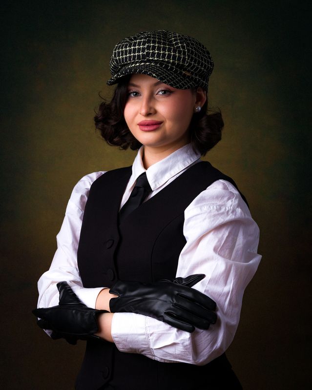 #portrait #fineart # studiolight #canon #godox Portrait of Alexandraphoto preview