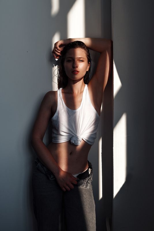 студийный портрет, девушка, 2025, свет Ульянаphoto preview