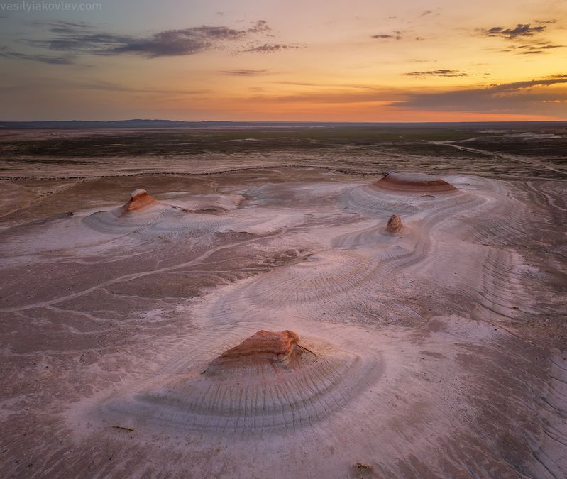 казахстан, фототур, яковлевфототур, мангистау, мангышлак, айракты, босжира, устюрт, карынжарык, тузбаир, торыш, туйесу, сенек Вечер на Марсеphoto preview