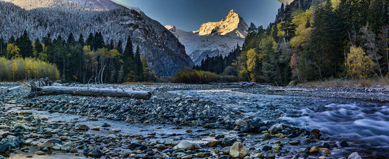 река Аманауз с видом на Белалакаюphoto preview