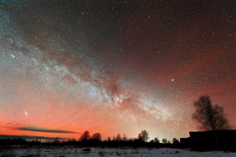 red airglow, андромеда, вега, денеб, млечный путь, свечение атмосферы, туманности Red Airglowphoto preview
