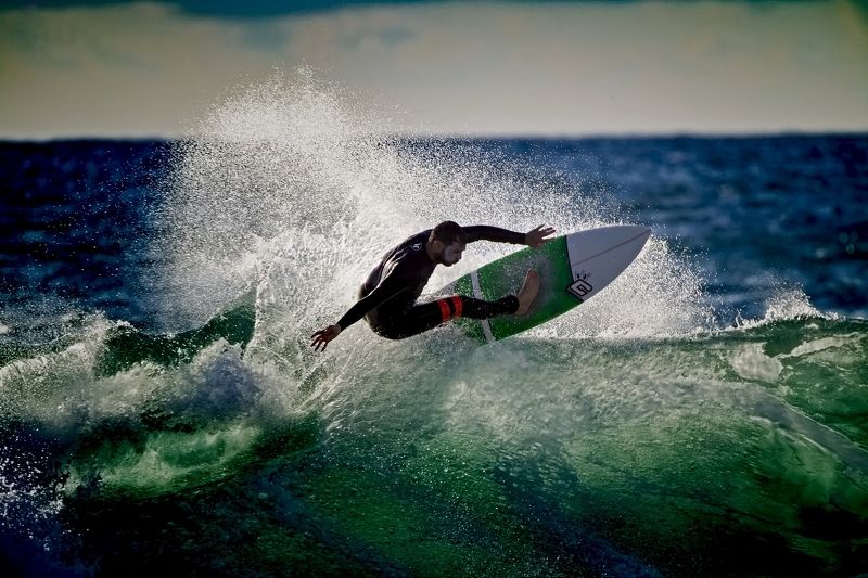 из жизни серфингистовphoto preview