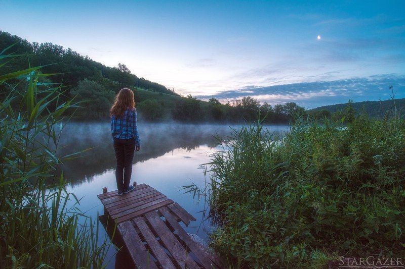 девушка, пейзаж, река, восход, луна, landscape, river, girl, sunrise Мистический восходphoto preview