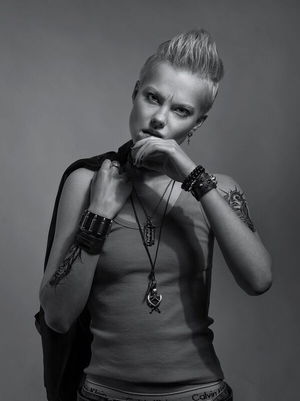 Break stuFFphoto preview