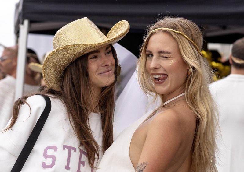 nude photography, boudoir photography, fine art photography, glamour photography, sexual photography, sexy photography, nude photo shoot, nude art photography, sensual photography, lingerie photography, art nude photography, nude portrait photography, art • Gabriel • dusil.org • Dusil Photography • @gdusilphoto preview