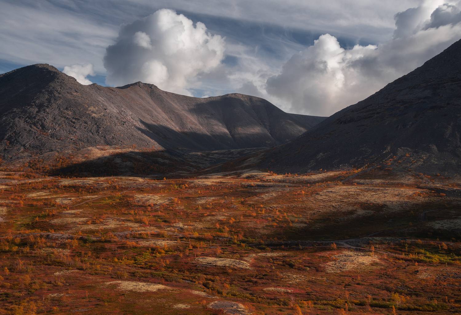 Автор: Истомин Виталий Хибины,кольский,север,осень,облака,горы,свет,пейзаж,утро, Истомин Виталий