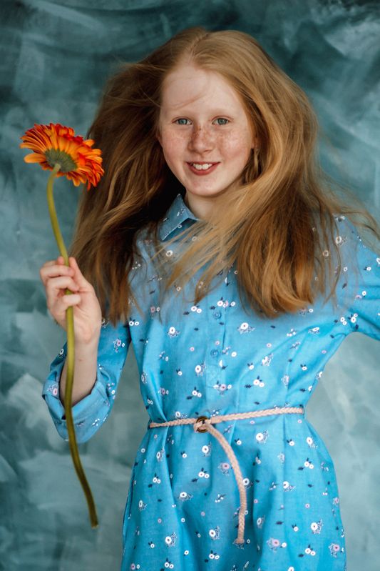 рыжая девочка photo preview