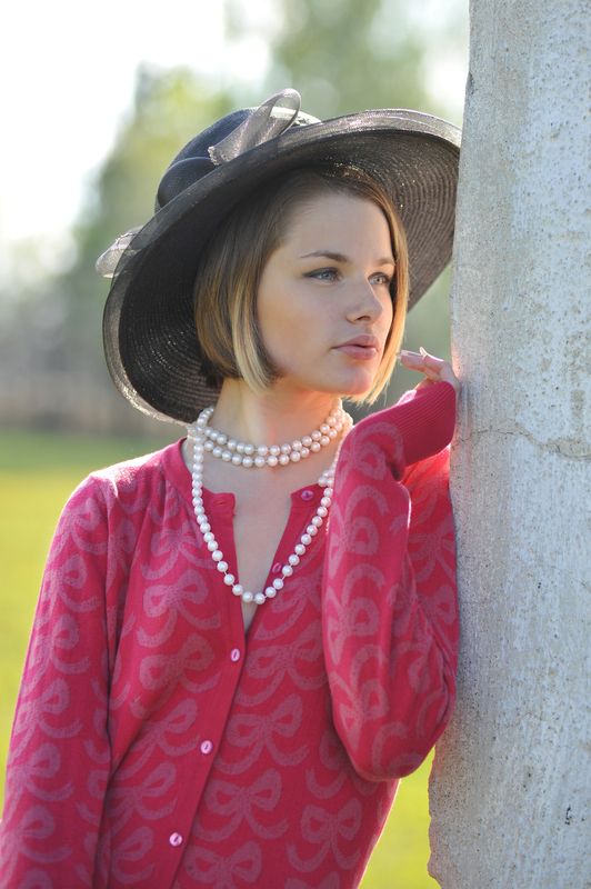 Шляпка чернаяphoto preview