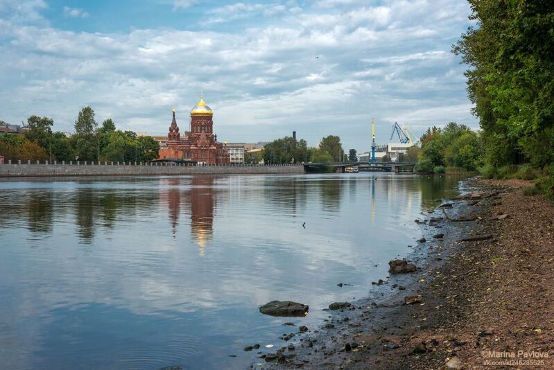 город, санкт-петербург, городской пейзаж, река екатерингофка, церковь богоявления господня на гутуевском острове Осенняя река Екатерингофкаphoto preview