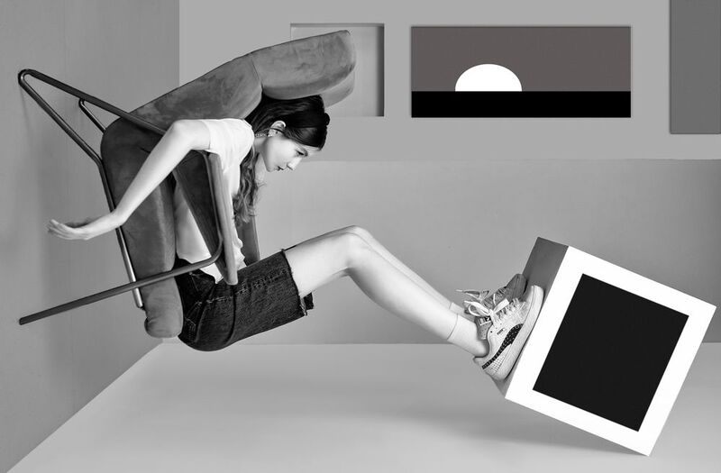 студия , абстракция, молодая девушка Аленаphoto preview