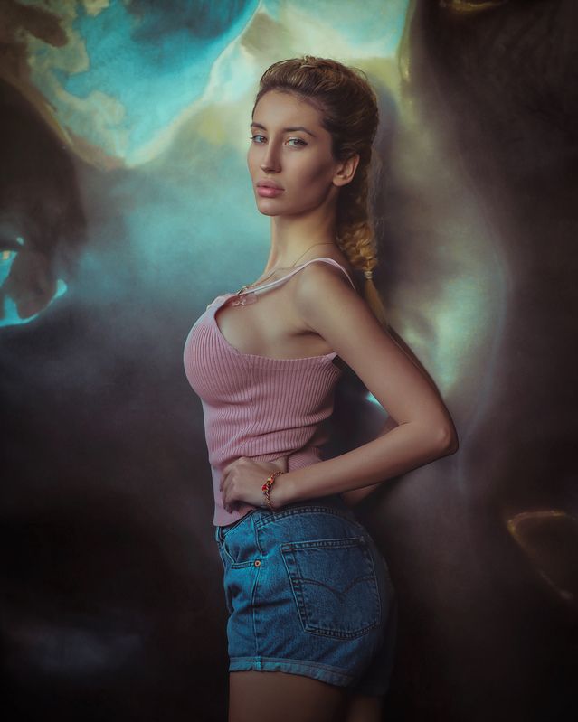 girl, model,hot, studio, portrait, black, light, young, summer, sexy studio photophoto preview