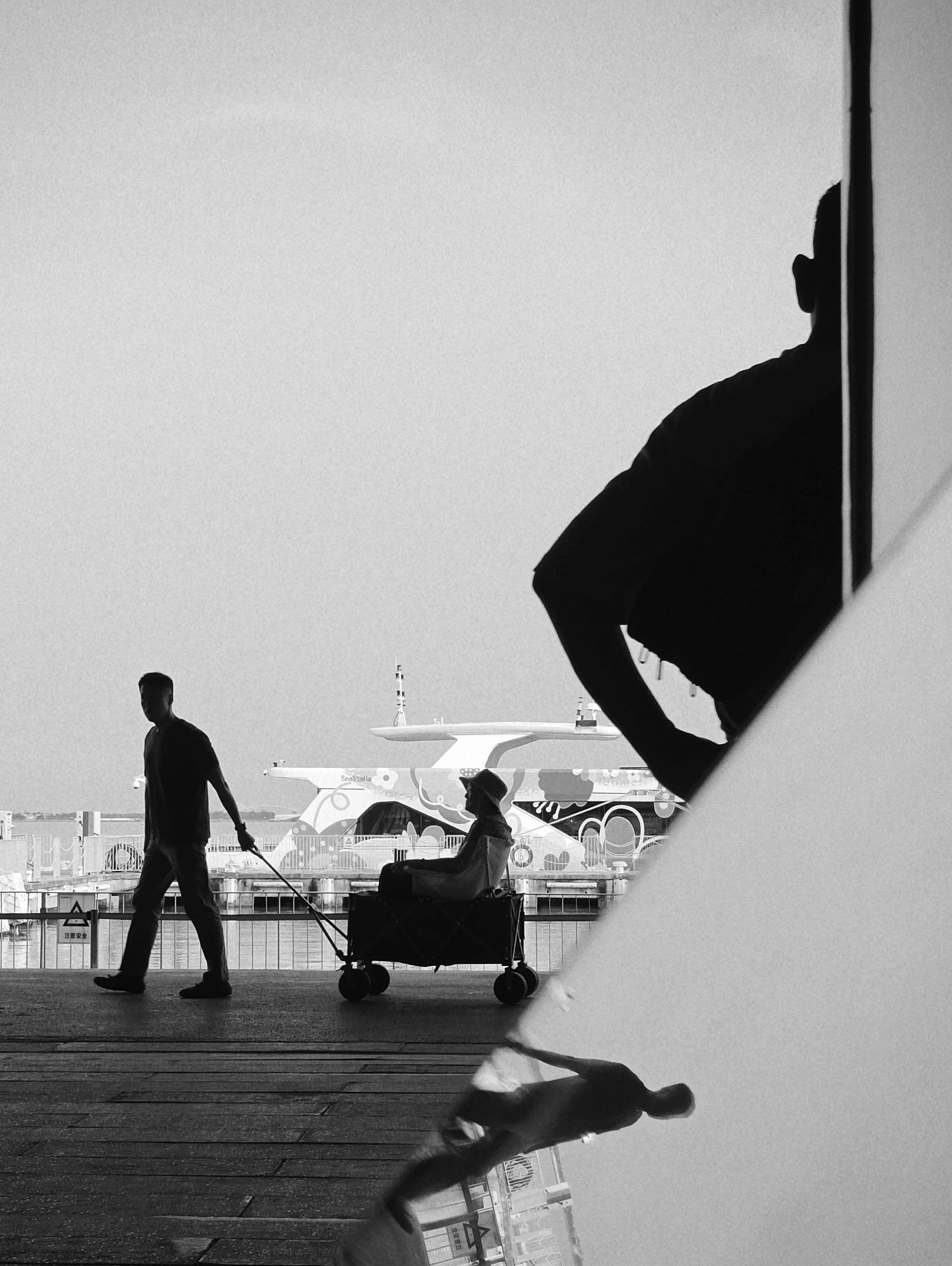 street , street photography photo preview