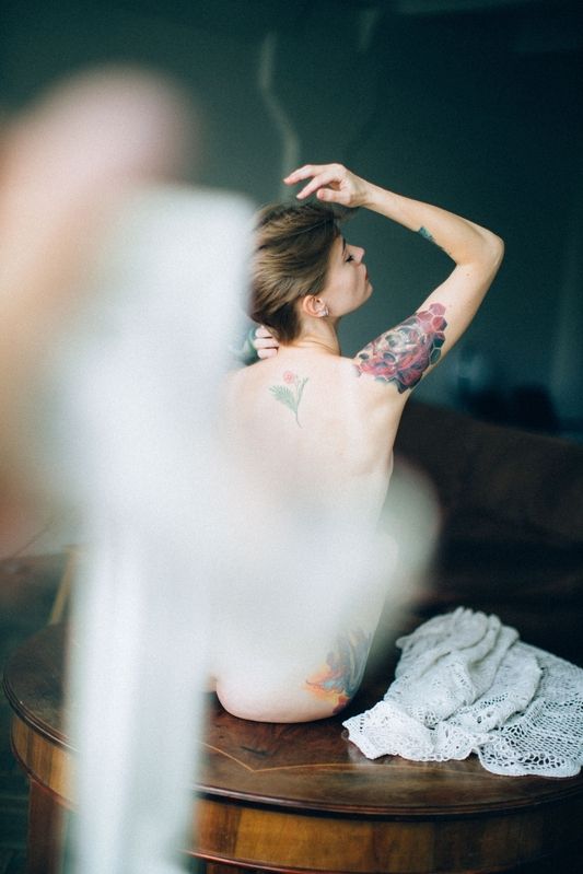 nude, art, sensual, naked, woman, model, young, sexy, sensuality, lovely, pose, studio, minimalism, fine, erotic, boudoir, yoga, intimacy, horny, intimate, video, backstage, * * * фото превью