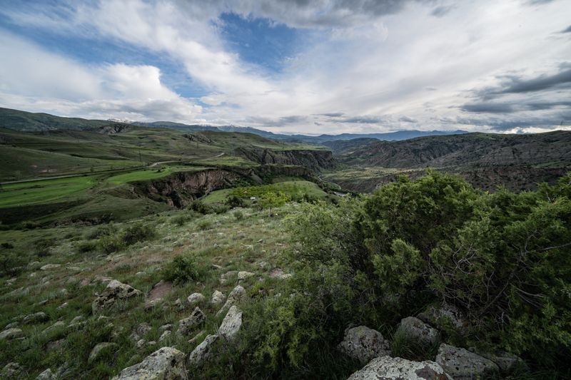 Армения, ущелье реки Арпа photo preview