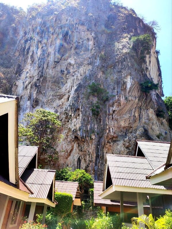 mountain, power, scenery, гора, мощь, пейзаж Mountainphoto preview