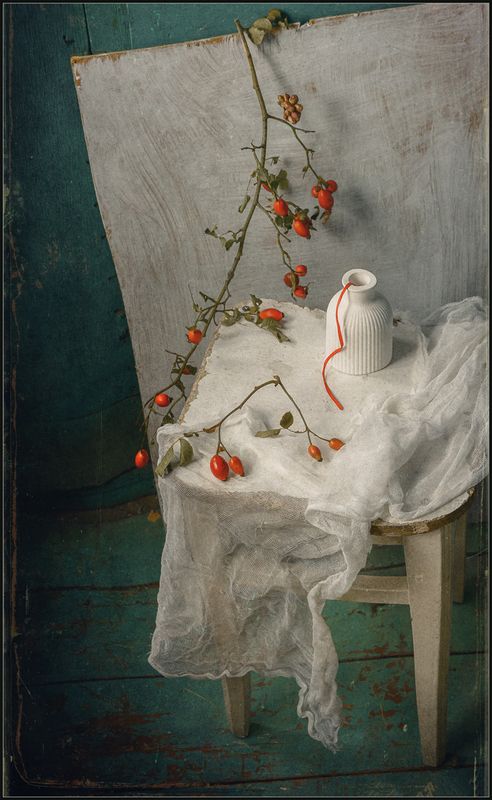 Брызги красного..photo preview