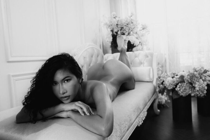 nude, boudoir, monochrome, blackandwhite, bw, erotica, andrewmurphyphoto.com, andrewmurphy, ню, бодуар, canon, чб, артню, эротика, обнаженная, девушка, модель, girl, sensual, sensuality, sexy, glamour, adult, lingerie, toples, naked, fineart, artnude, art Nikiphoto preview