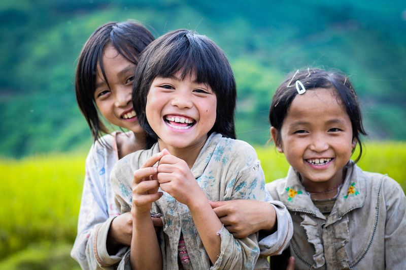 Baby, Beautiful, Child, Cute, Girl, Happy, Innocent, Kids, Lovely, Nation, Northwest of Vietnam, Poor, Smile, South east asia, Teeth, Trungducphoto happy smilephoto preview