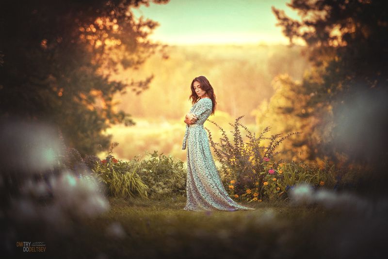 девушка, закат, цветы Вечер в Поленовоphoto preview