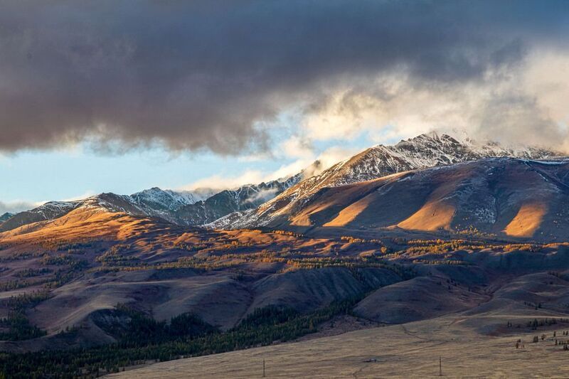 Курайский хребет на закатеphoto preview