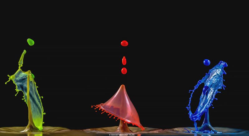 #color_image, #color, #drop, #liqiud, #macro, #water, #macrophoto Трио на черномphoto preview