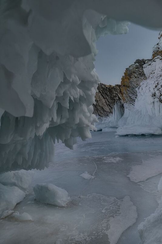 Лёд Байкал зима Духи льда Байкалаphoto preview