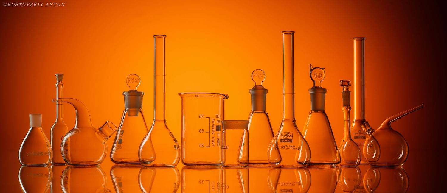 химия, химическая посуда, стекла, натюрморт, рекламный фотограф., Ростовский Антон