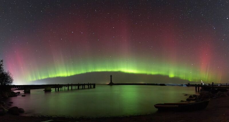 Сияние над маякомphoto preview