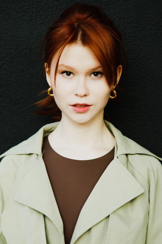 Redheadphoto preview