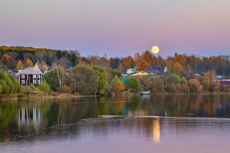 вечер, луна, небо, лысьва, пермский край, пейзаж, суперлуние Луна над прудомphoto preview