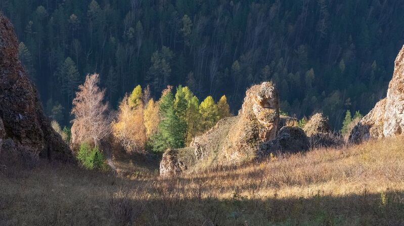 осень, склон, торгашинский хребет, скалы Монстрикphoto preview
