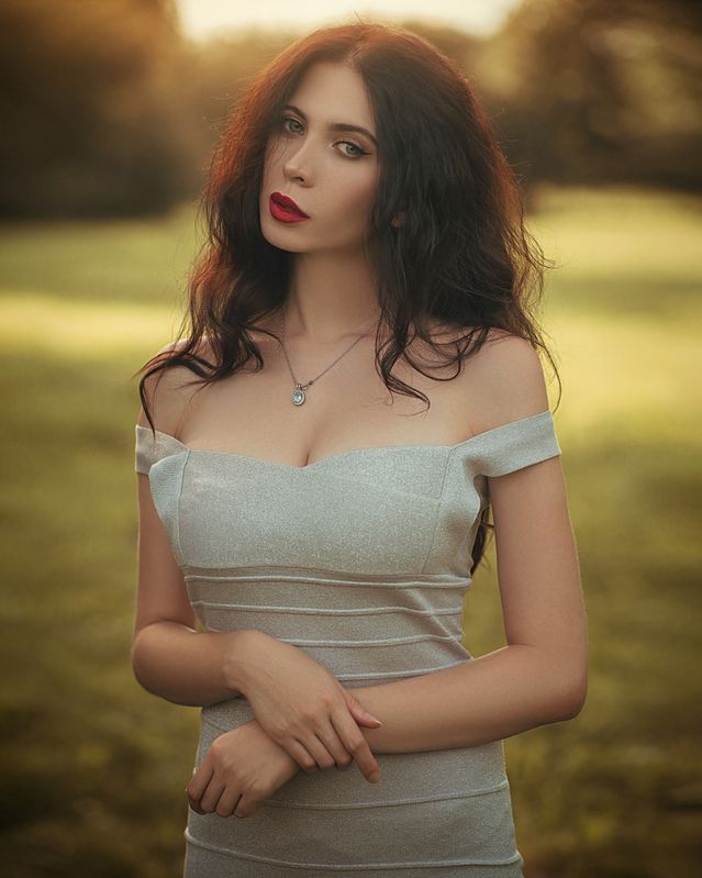 girl, model,hot, studio, portrait, black, light, young, summer, sexy Olgaphoto preview