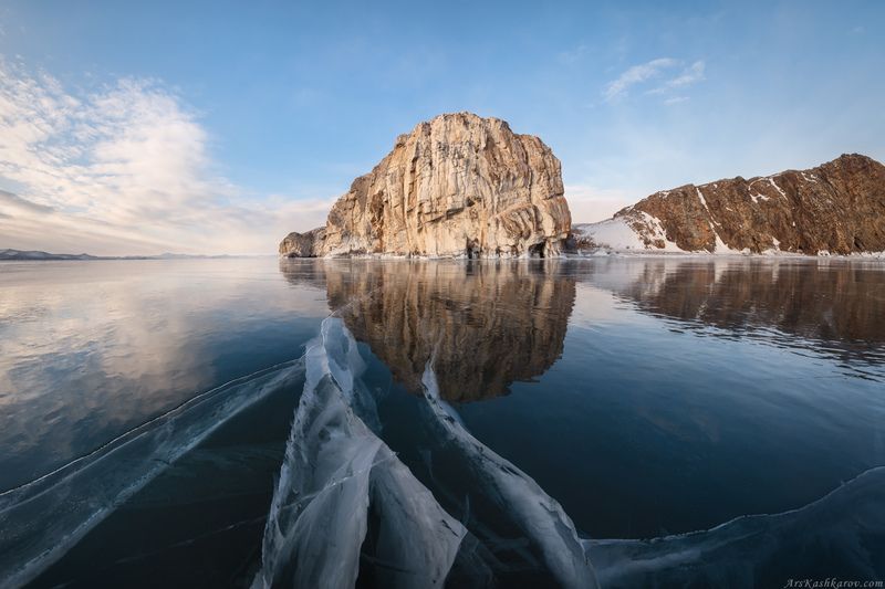 зимний байкал, байкальский лед, ольхон, малое море, чистый лёд, ольхонские ворота, огой, хобой Ледяные трещиныphoto preview
