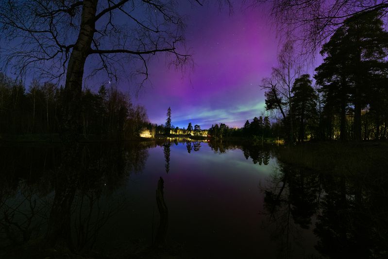 Ломоносов, полярное сияние, город photo preview