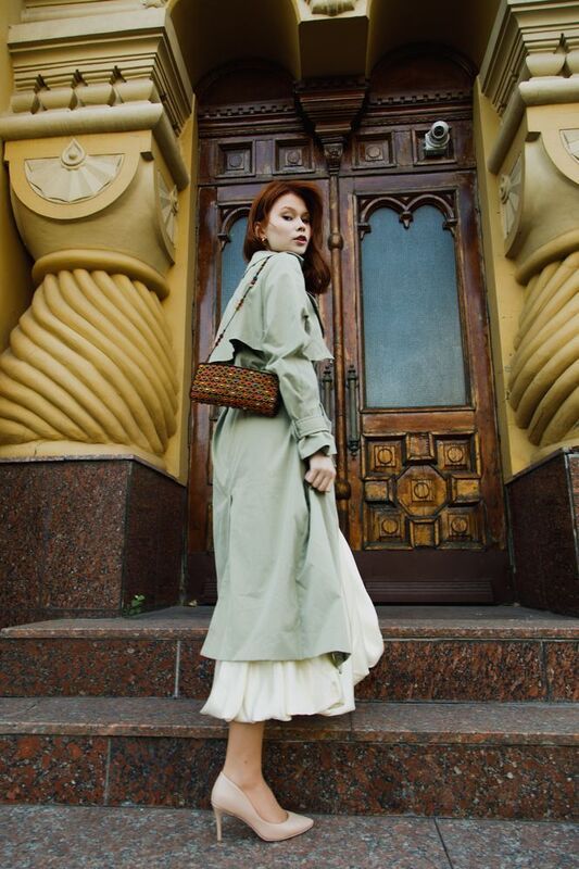 Redheadphoto preview