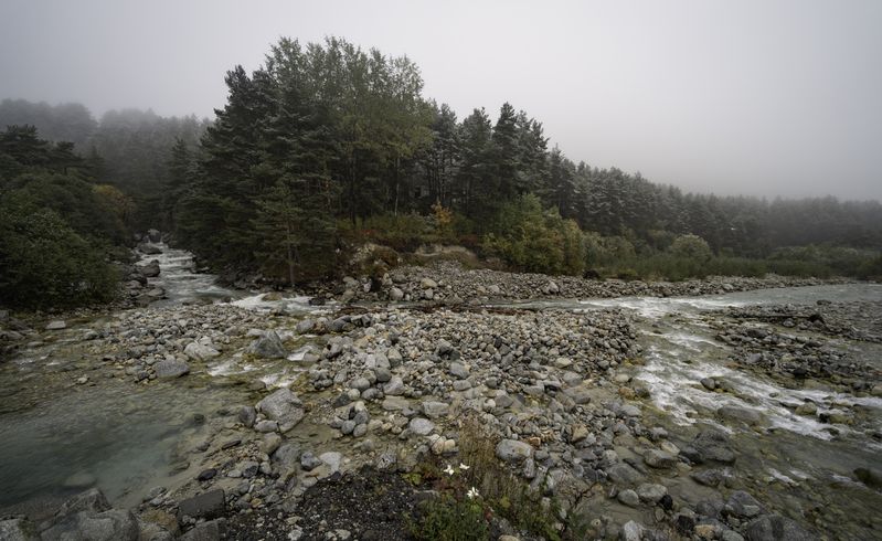 Россия, Северная Осетия, Алания, Дигорское ущелье, река Урух, Дигория, турбаза Порог Неба,  Дигорияphoto preview